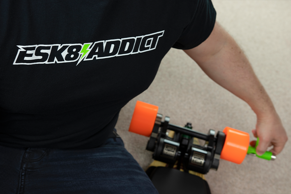 ESK8 Addict T-Shirt